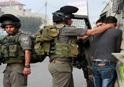 الاحتلال يعتقل فلسطينيين بينهم طفل في القدس