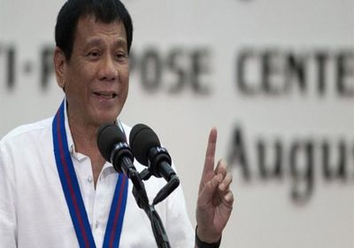 رئيس الفلبين لمواطنيه: لا تلوموا الحكومة حال إصابتكم بـ كورونا