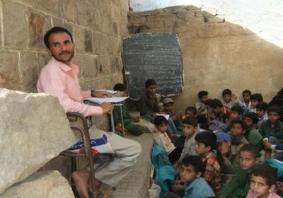  جرائم الحوثي وصرخة المعلمين.. هل يسمعها العالم ويراها؟
