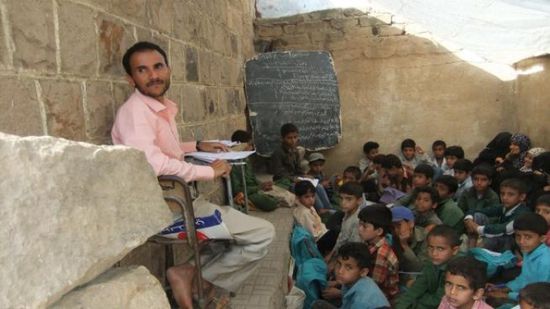  جرائم الحوثي وصرخة المعلمين.. هل يسمعها العالم ويراها؟