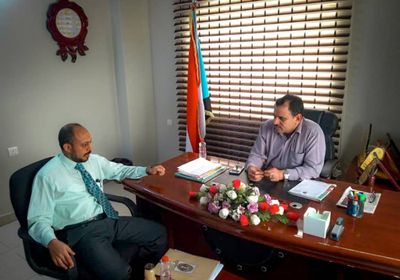 "الإدارة الذاتية" تبحث النهوض بدور هيئة البريد