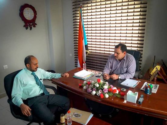 "الإدارة الذاتية" تبحث النهوض بدور هيئة البريد