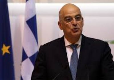 وزير الخارجية اليوناني يصل القاهرة ويلتقي السيسي