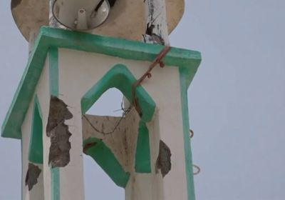 الإرهاب الحوثي يتصاعد.. المليشيا تقصف مسجدا في التحيتا