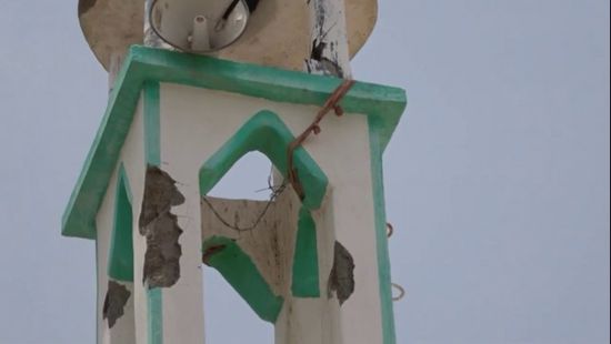 الإرهاب الحوثي يتصاعد.. المليشيا تقصف مسجدا في التحيتا