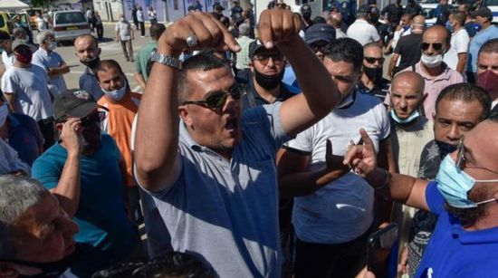 الجزائر تشدد الإجراءات الأمنية على مداخل ومخارج العاصمة بسبب دعوات للتظاهر