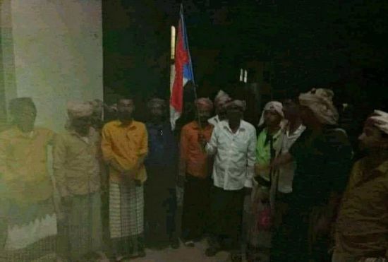 القوات الجنوبية تبدأ تأمين مقر مديرية قلنسية(فيديو) 