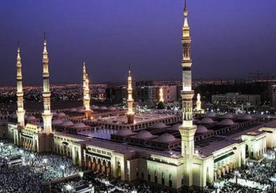  إعادة فتح مساجد مكة المكرمة الأحد