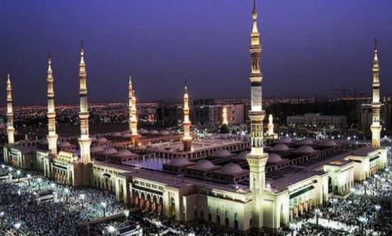  إعادة فتح مساجد مكة المكرمة الأحد