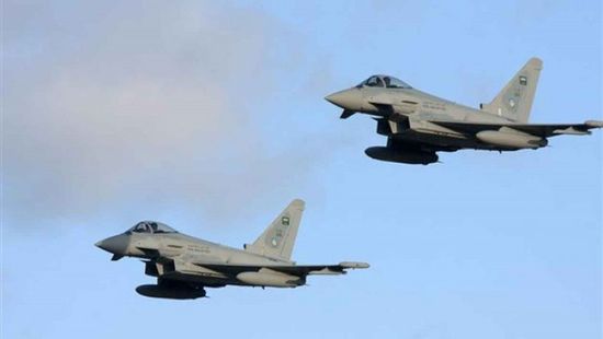 البيان: مقاتلات التحالف تطارد الحوثيين شرقي الحزم