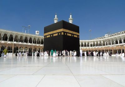  السعودية تُعلن استمرار تعليق العمرة
