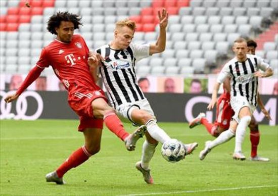 بايرن ميونخ يتغلب على فرايبورج بثلاثية في الدوري الألماني