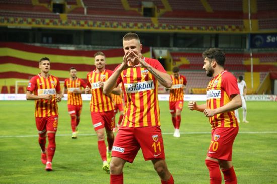 قيصري سبور يحيي آمال البقاء بالدوري التركي