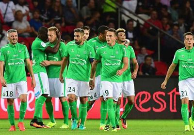 بعد تعافيهم من كورونا.. لاعبو سانت إتيان يعودون للتدريبات