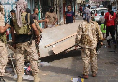 بالصور.. حملة أمنية لإزالة العشوائيات بكريتر