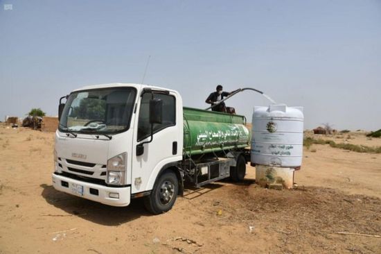 مركز الملك سلمان يضخ 500 ألف لتر مياه بحجة