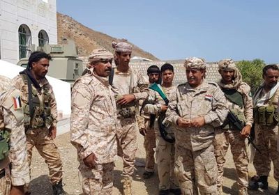 الاطمئنان على جاهزية النقاط الأمنية بسقطرى (صور)