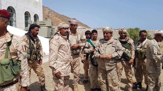 الاطمئنان على جاهزية النقاط الأمنية بسقطرى (صور)