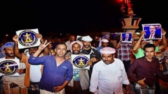 مطالب بمد مظلة الإدارة الذاتية إلى حضرموت