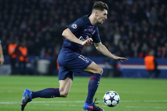 تقارير: دورتموند يضم توماس مونييه لاعب باريس سان جيرمان