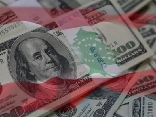  العملة اللبنانية تنهار وتسجل انخفاض قياسي.. 6000‪ ليرة مقابل دولار