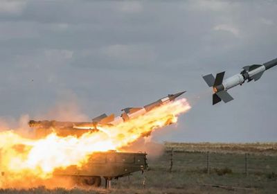 الدفاعات الجوية السورية تتصدى لغارات إسرائيلية في السويداء ودير الزور