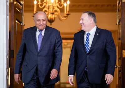 وزير الخارجية المصري يبحث مع بومبيو العلاقات الثنائية وملف سد النهضة