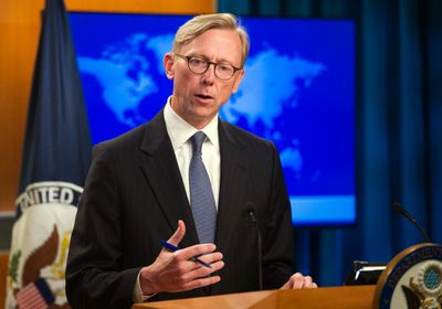  "هوك": روسيا والصين قد تواجهان العزلة في حال عرقلة تمديد الحظر على إيران