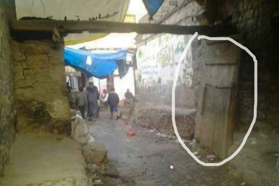 اختفاء بوابة أثرية لسوق السمسرة بتعز