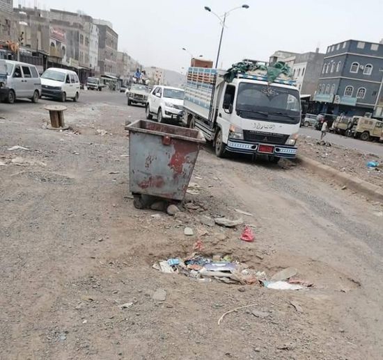 الحفريات تكسو شوارع الحبيلين 