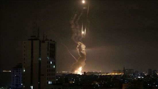  إسرائيل تقصف أهدافًا داخل قطاع غزة