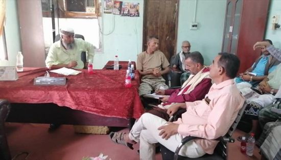 "تنفيذي ردفان" يبحث أداء المكاتب الإيرادية ومستوى التحصيل