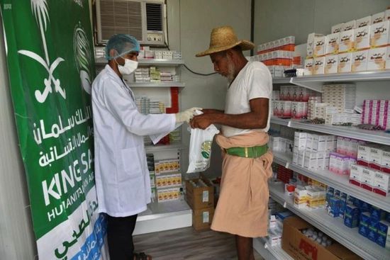 العيادات المتنقلة تُعالج عشرات المرضى بعبس