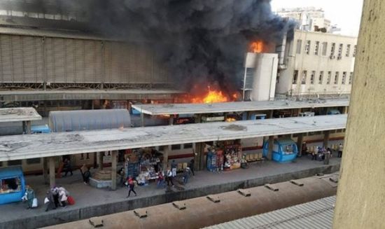 مصرع 7  أشخاص في حريق مستشفى شمالي مصر (صور)