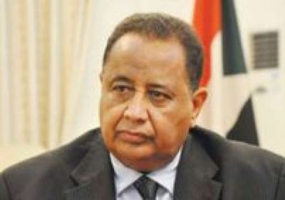 مصادر: اعتقال وزير الخارجية السوداني السابق
