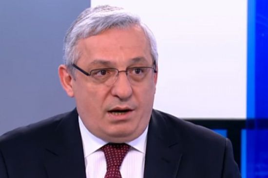  سفير تركي: باريس تبلغ الناتو بانسحابها من المراقبة البحرية في المتوسط