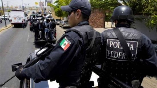 مقتل 24 وإصابة 7 آخرين في هجوم مسلح بالمكسيك