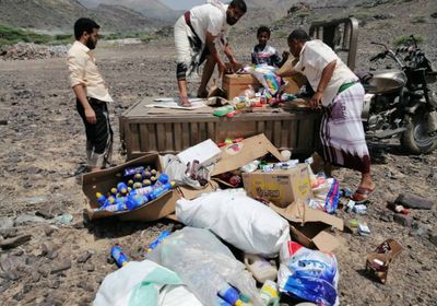 إتلاف سلع ومواد منتهية الصلاحية في ردفان