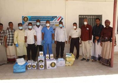 "انتقالي القطن" يوزع مستلزمات مكافحة كورونا في المديرية