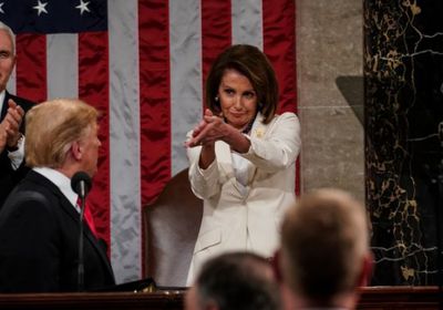 رئيسة النواب الأمريكي: يجب تعزيز عقوباتنا على قطاعي المخابرات والدفاع الروسيين