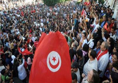  بسبب الإضراب العام في تونس.. توقف الانتاج بشركات البترول في تطاوين  &rlm;