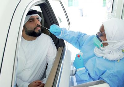 الإمارات تُسجل 3 وفيات و716 إصابة جديدة بفيروس كورونا