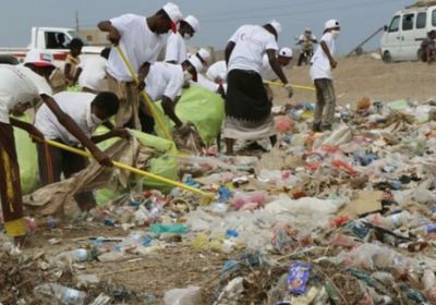 الهلال الإماراتي يدشن حملة نظافة في ذُباب