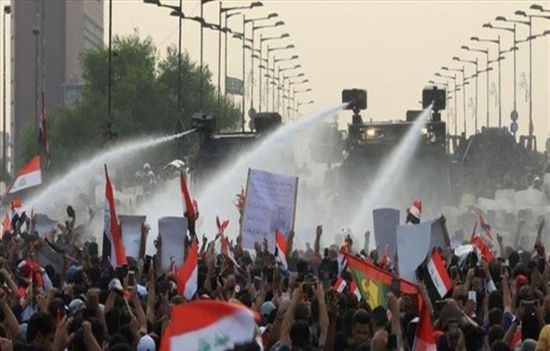 العراق.. متظاهرون يحاولون اقتحام إحدى بوابات المنطقة الخضراء