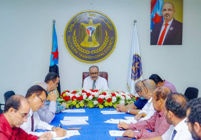 "أمانة الانتقالي" تستعرض سير مباحثات الرياض