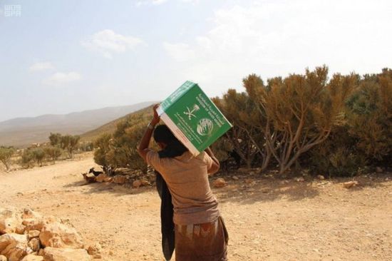 200 سلة غذاء لـ1200 مستفيد في قلنسية