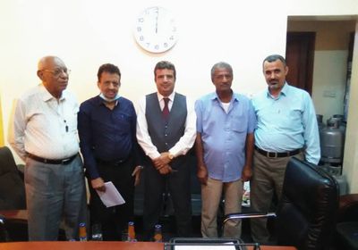 "إشرافية التجارة" تتفقد آليات الرقابة على المنتجات الغذائية