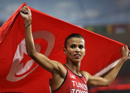 منح البطلة الأولمبية حبيبة الغريبي لقب «سفيرة الرياضة التونسية»