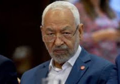 الخليج: "النهضة" تحاول الانقضاض على الحياة السياسية بتونس