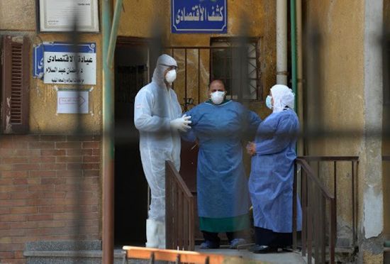 مصر تُسجل 85 وفاة و981 إصابة جديدة بفيروس كورونا